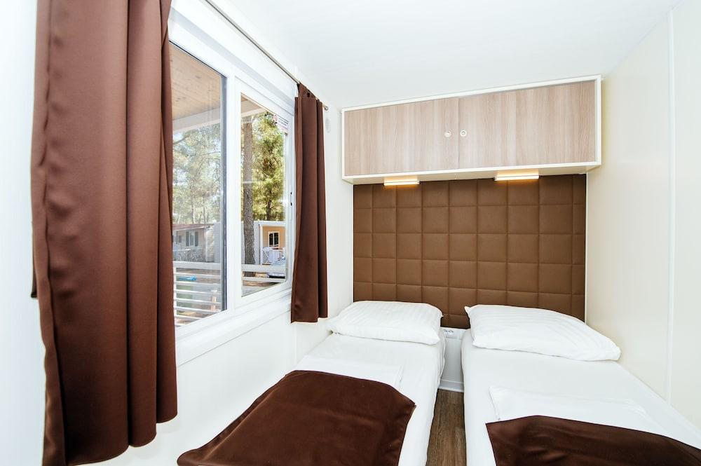 Zaton Holiday Resort Mobile Homes Nin Εξωτερικό φωτογραφία