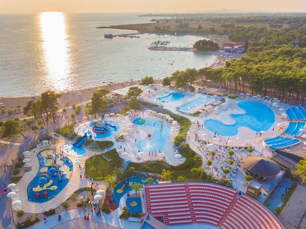 Zaton Holiday Resort Mobile Homes Nin Εξωτερικό φωτογραφία