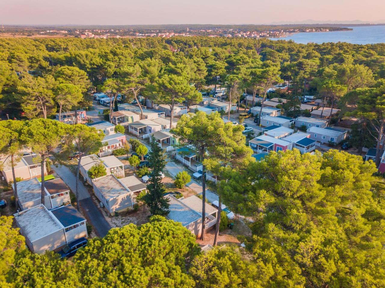 Zaton Holiday Resort Mobile Homes Nin Εξωτερικό φωτογραφία